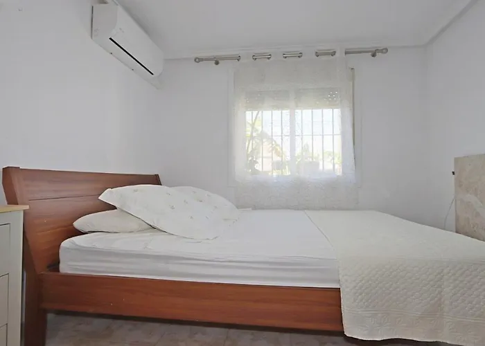 Ref 8894 Chalet Chaparral *